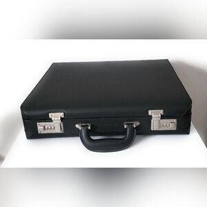 Heritage Sleek Black Business Briefcase